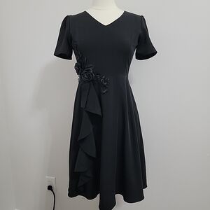 RUBY'S Cocktail Dress with 3D Flowers and Beading. Fully Lined 100% Cotton Sz L